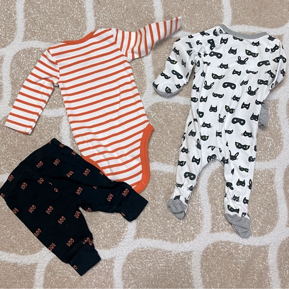 Halloween Newborn Outfit Set - Picture 4 of 4